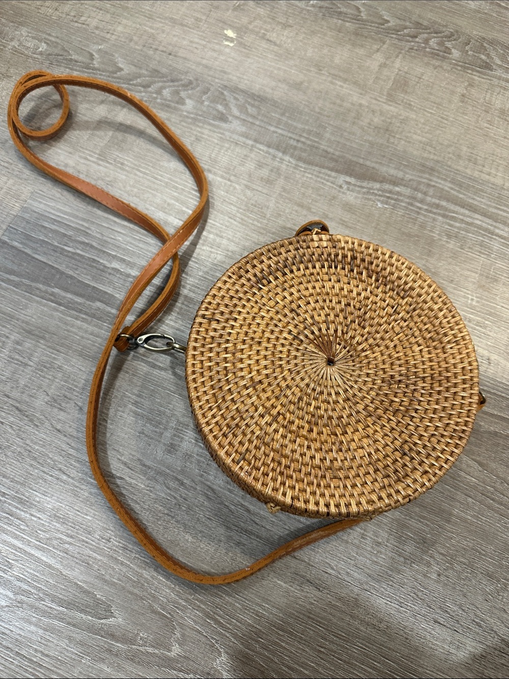 Anthropologie Round Woven Straw Crossbody in Natural Brown